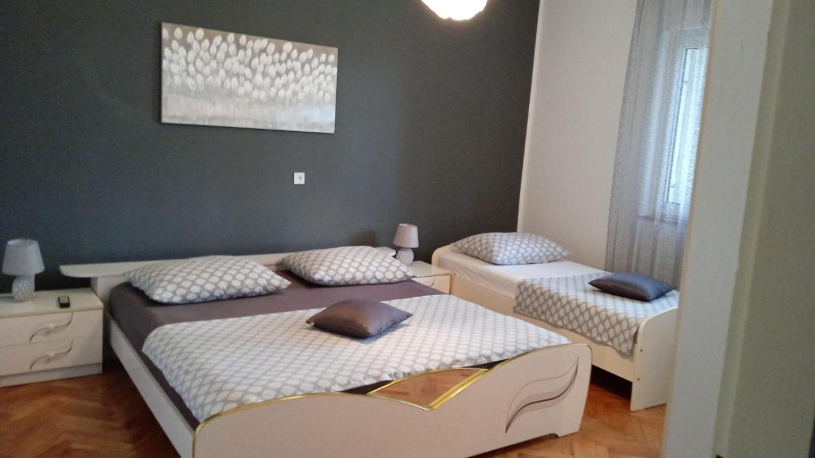 Apartment Viki Лозовац Экстерьер фото
